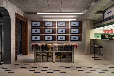 Gully Labs Sneaker Store